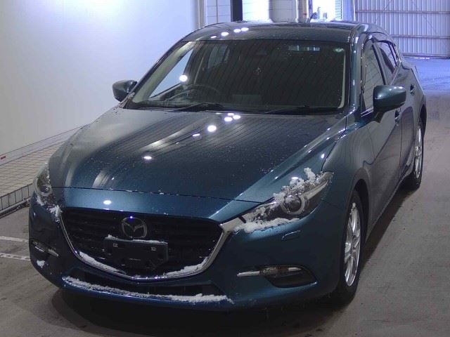 MAZDA AXELA
