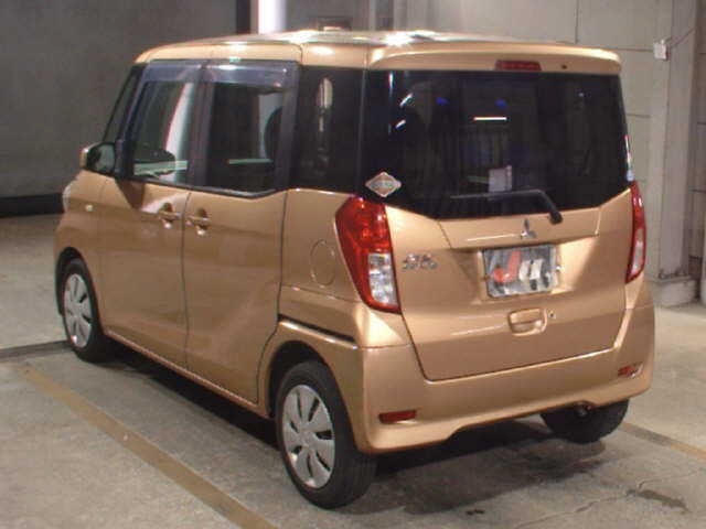 MITSUBISHI EK SPACE