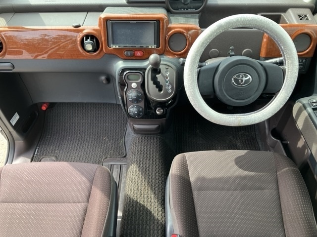 TOYOTA SPADE