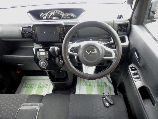 DAIHATSU WAKE