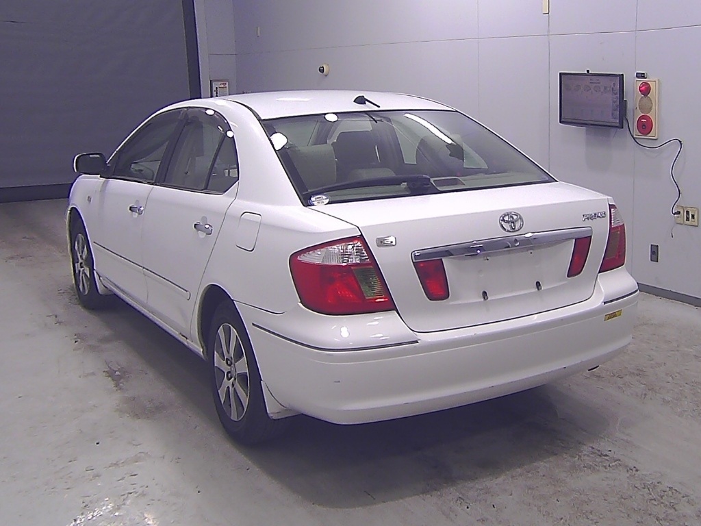 TOYOTA PREMIO