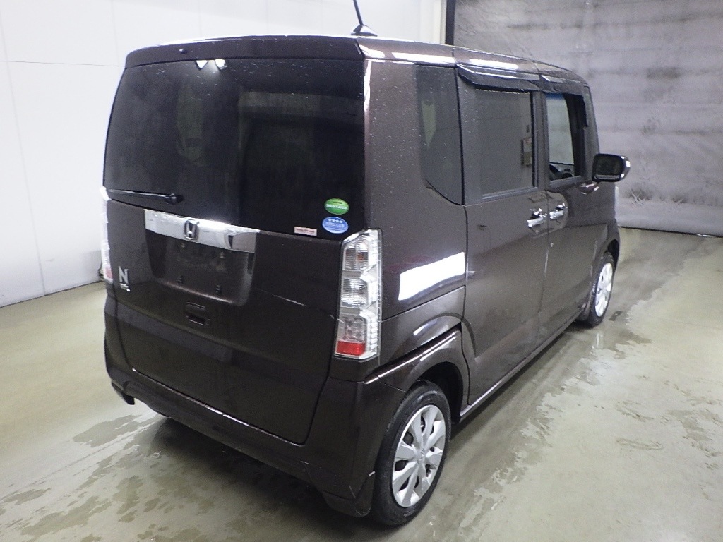 HONDA N-BOX