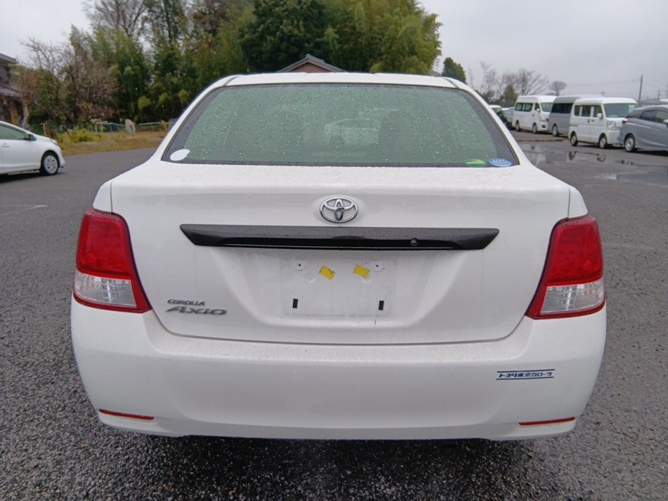 TOYOTA COROLLA AXIO