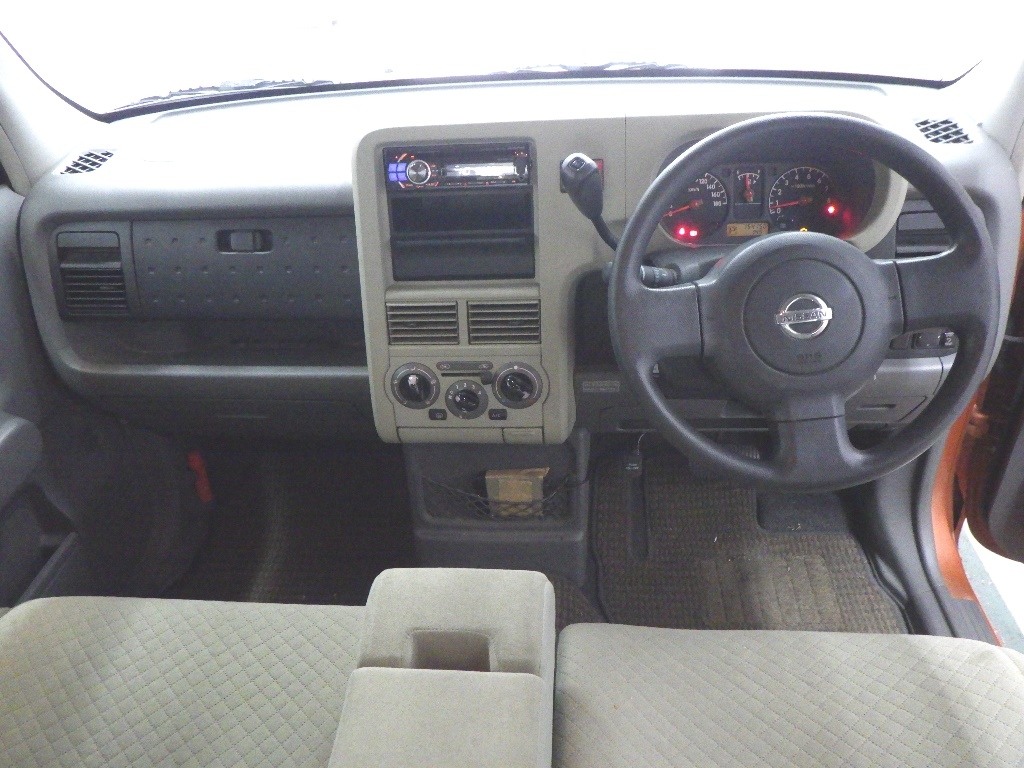 NISSAN CUBE
