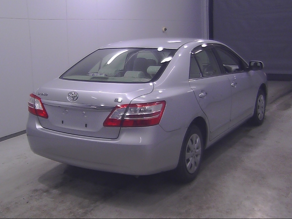 TOYOTA PREMIO