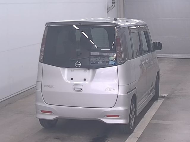 NISSAN ROOX