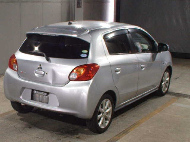 MITSUBISHI MIRAGE