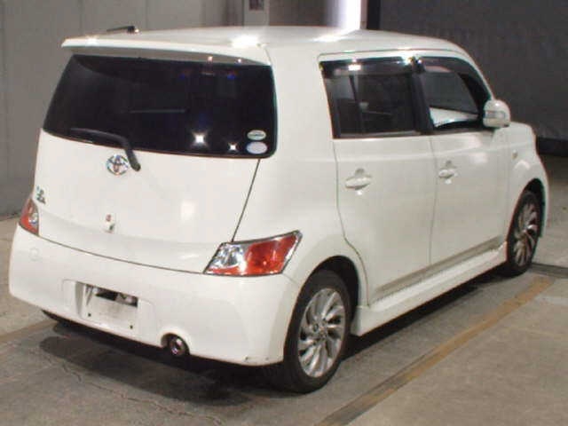 TOYOTA BB