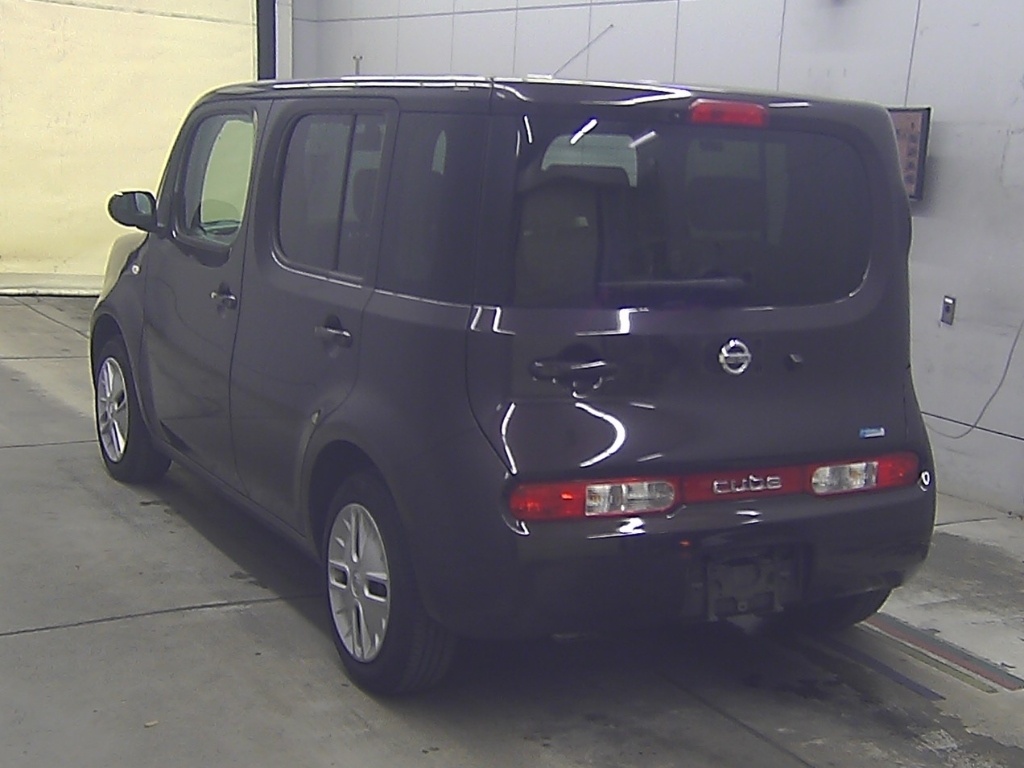 NISSAN CUBE