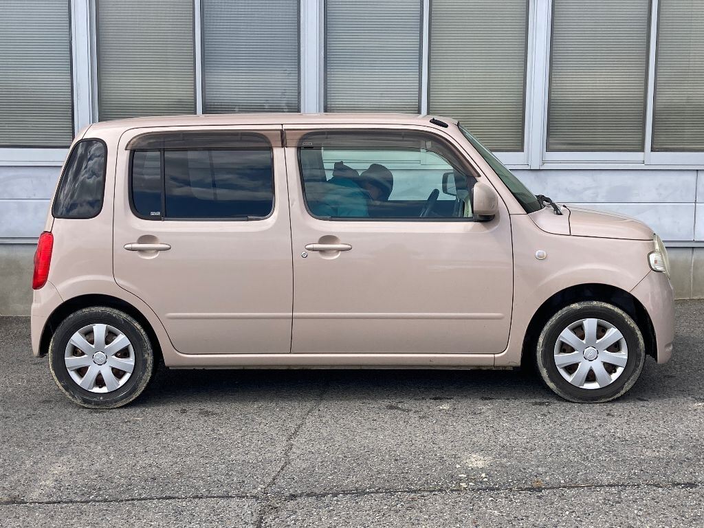 DAIHATSU MIRA COCOA