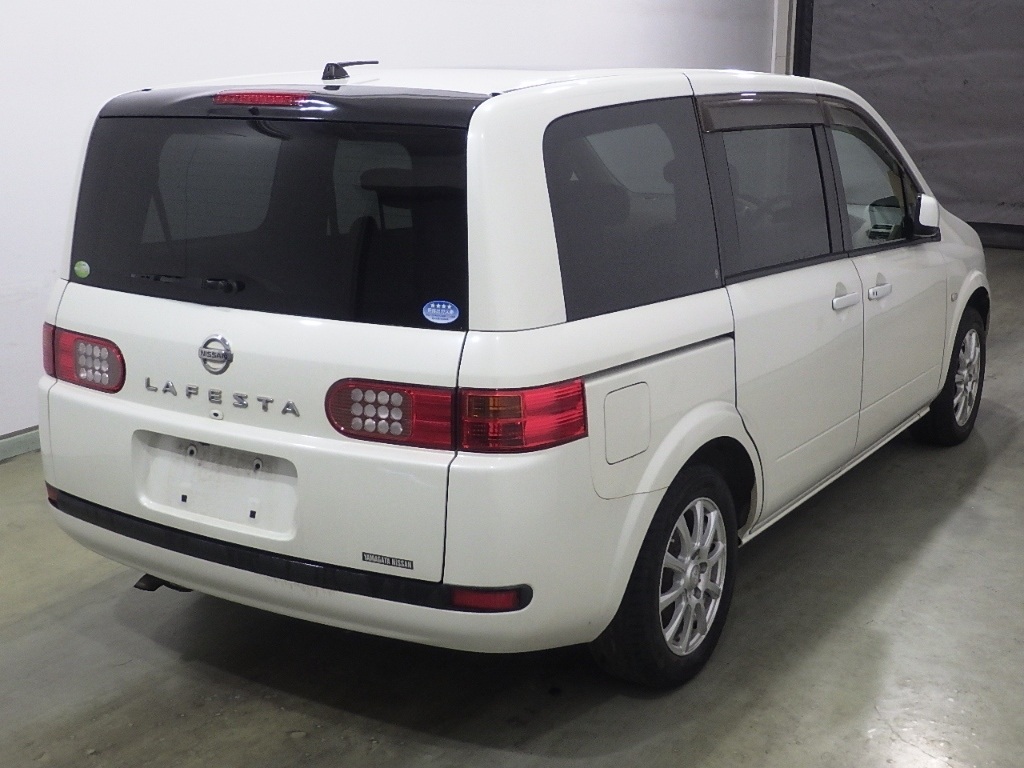 NISSAN LAFESTA