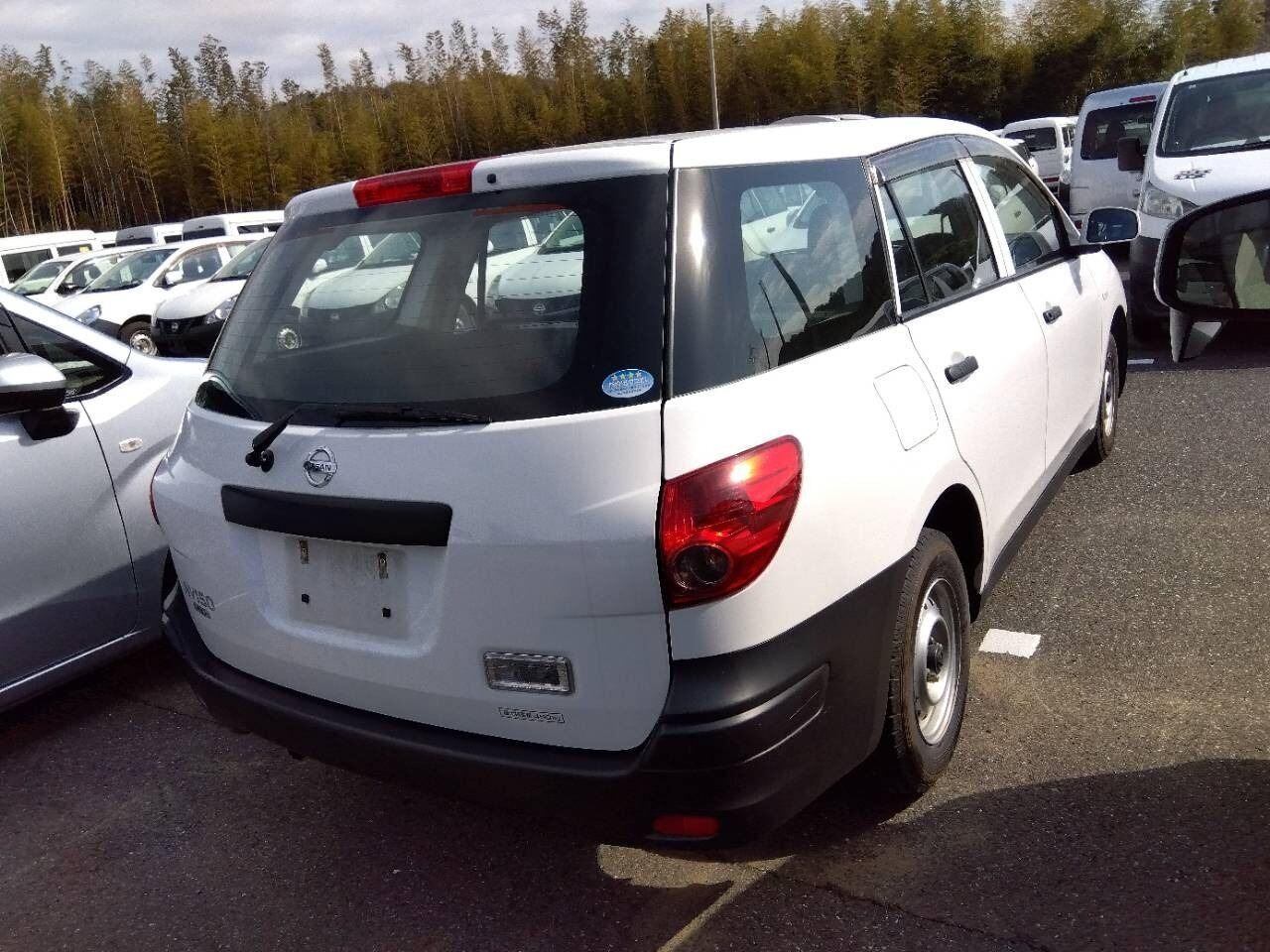 NISSAN AD