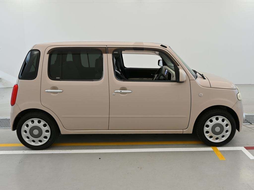 DAIHATSU MIRA COCOA