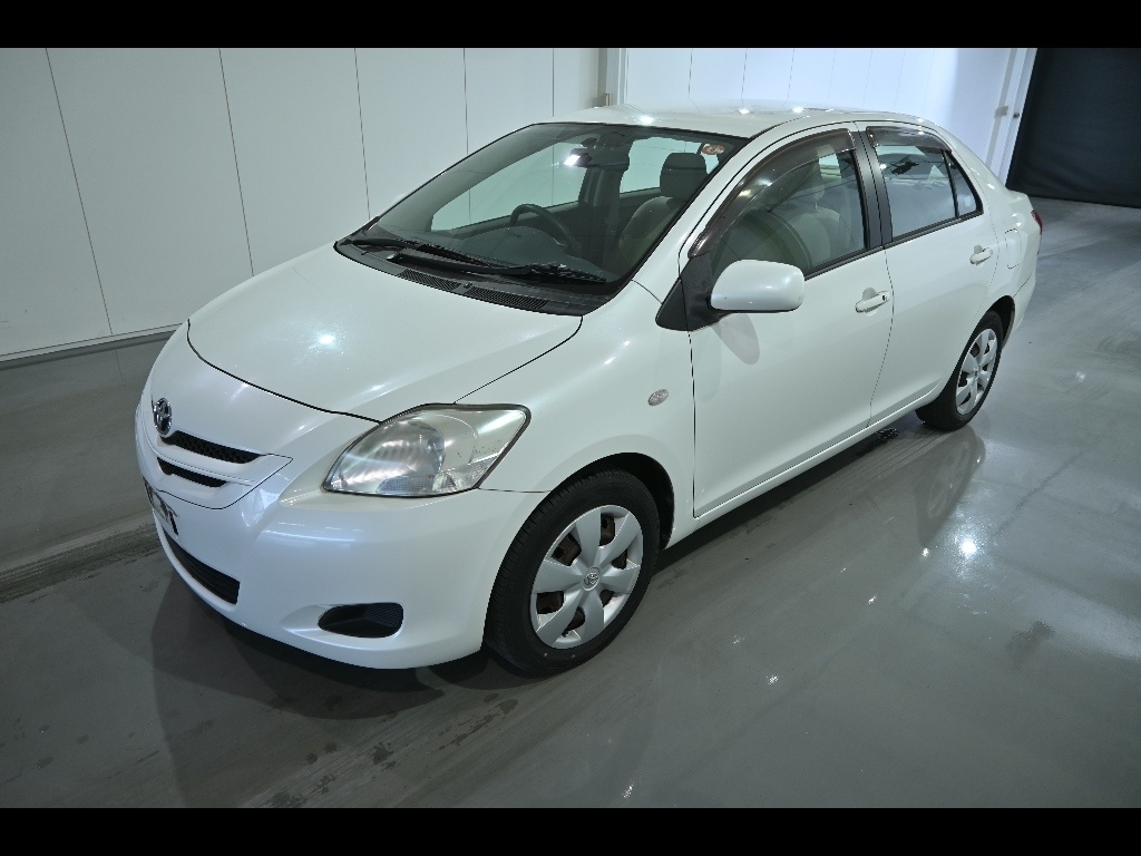 TOYOTA BELTA