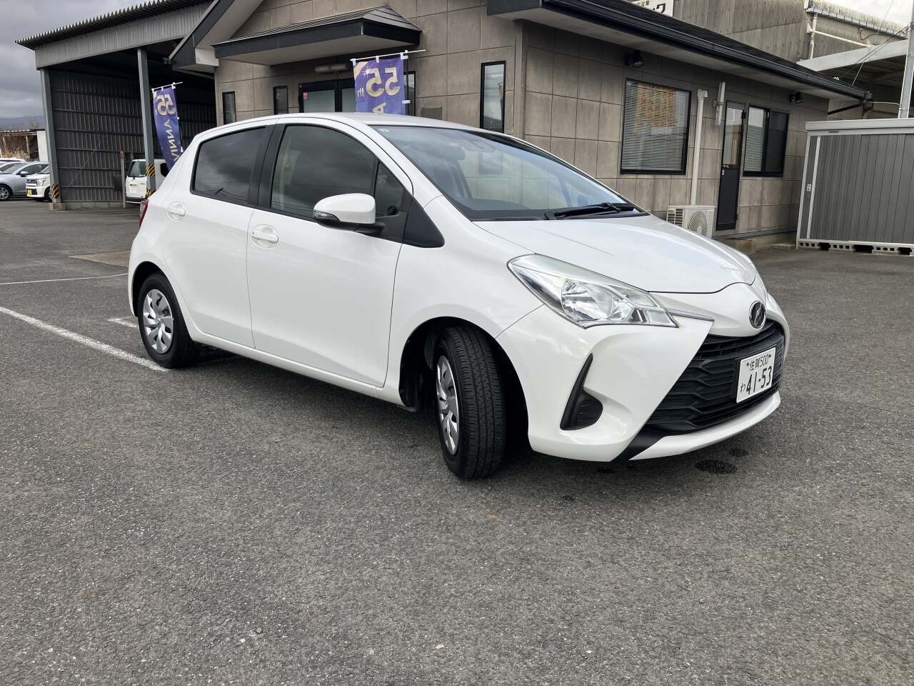 TOYOTA VITZ