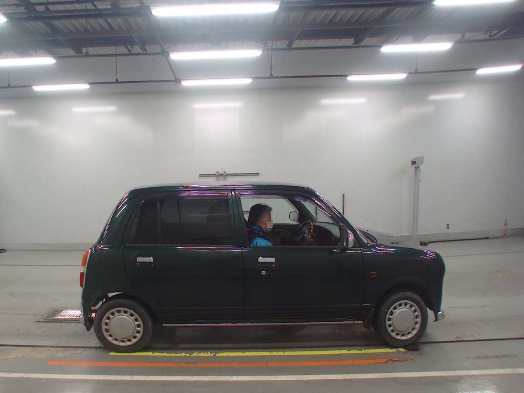 DAIHATSU MIRA GINO