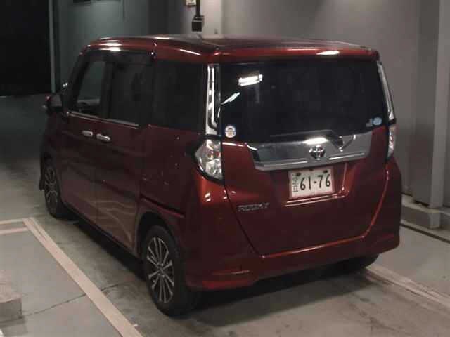 TOYOTA TANK