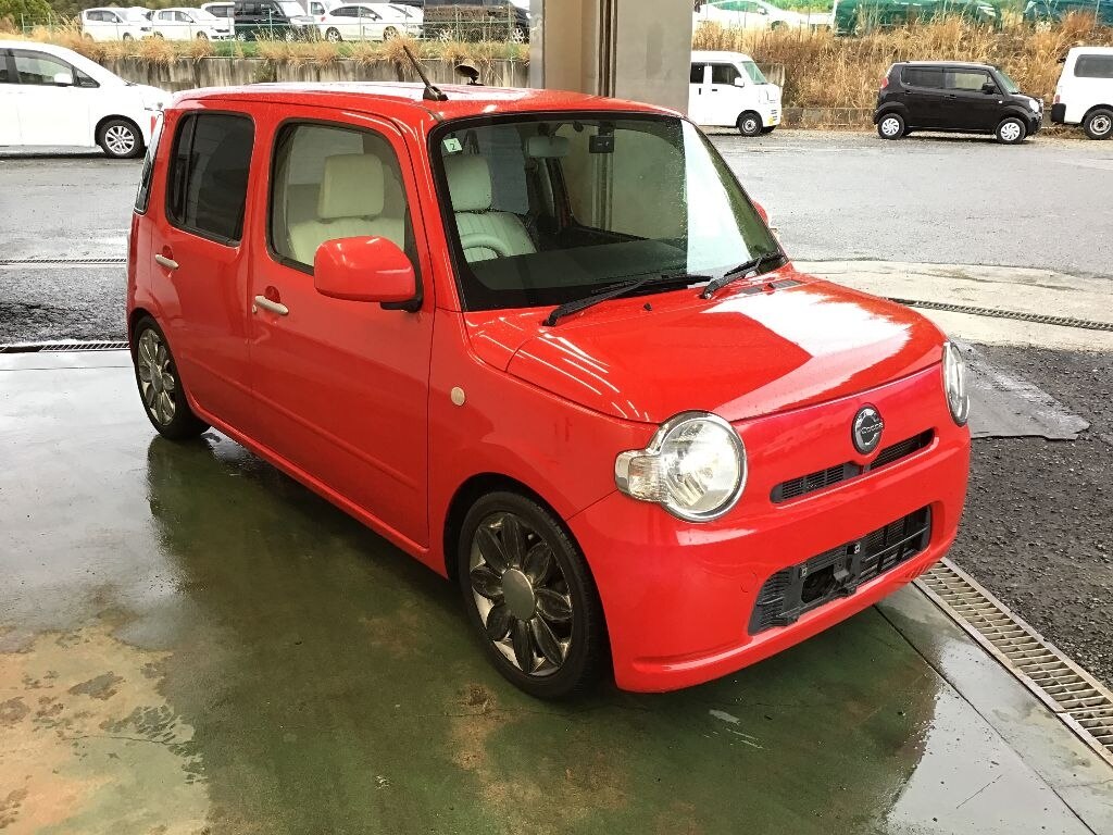 DAIHATSU MIRA COCOA