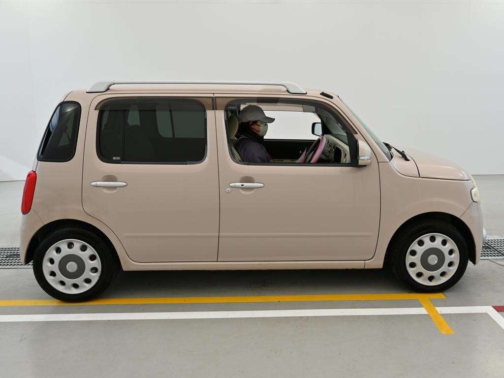 DAIHATSU MIRA COCOA