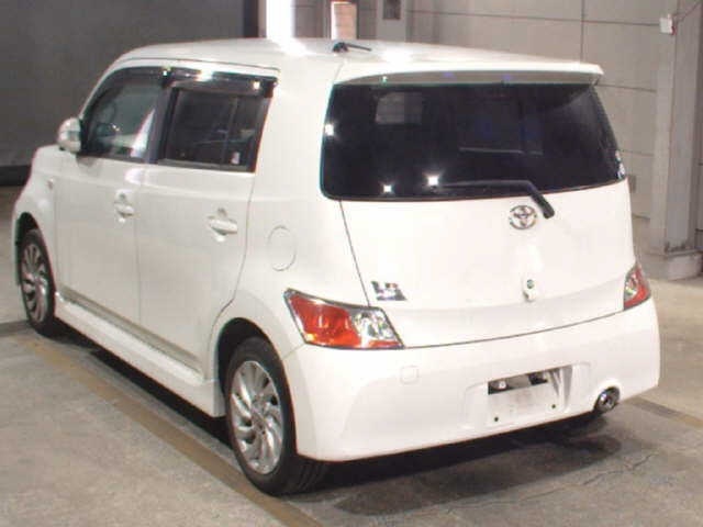 TOYOTA BB