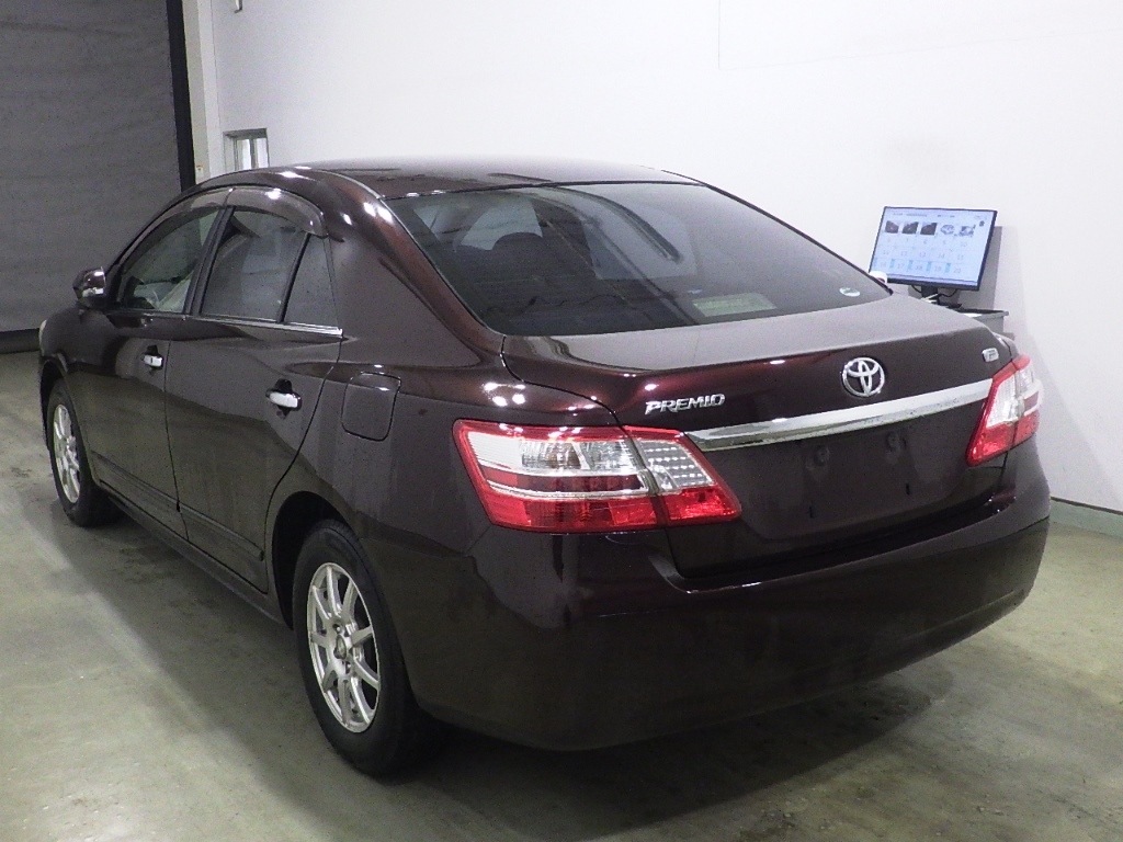 TOYOTA PREMIO