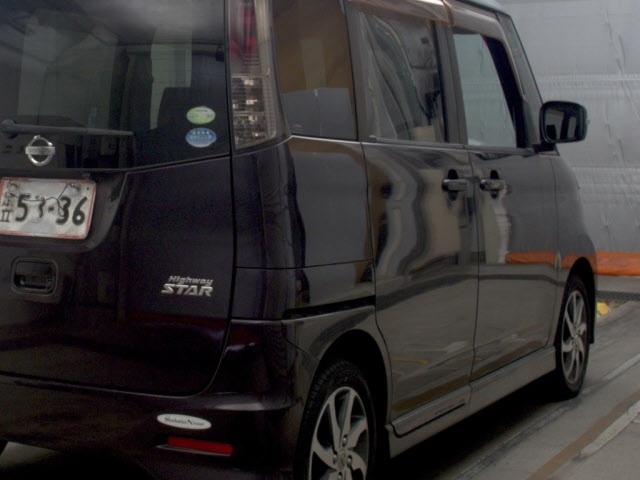NISSAN ROOX