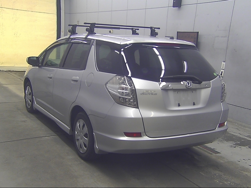 HONDA FIT SHUTTLE