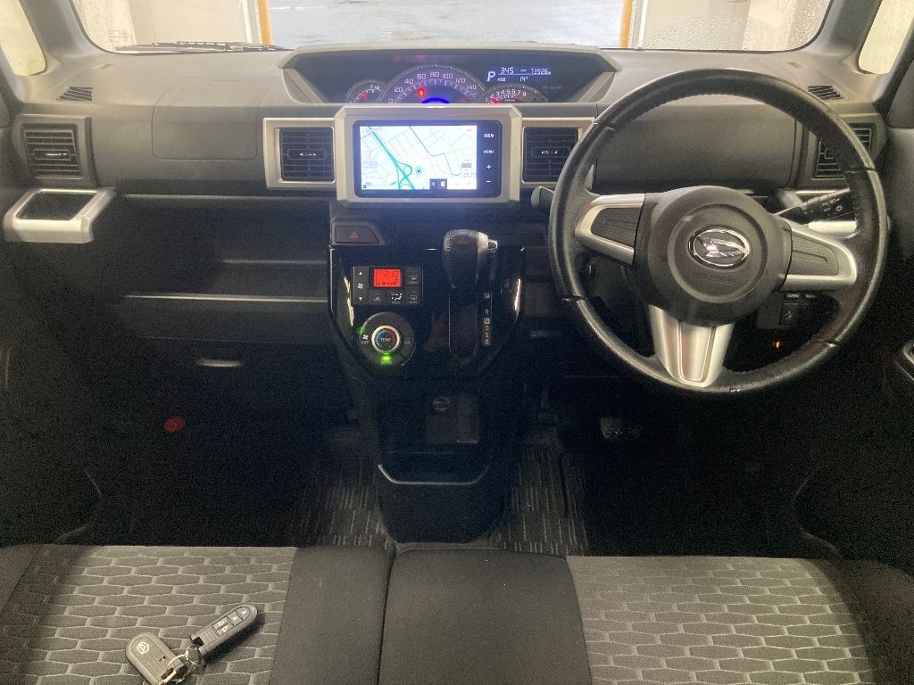 DAIHATSU WAKE