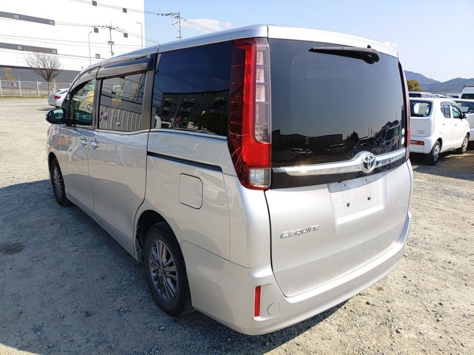 TOYOTA ESQUIRE