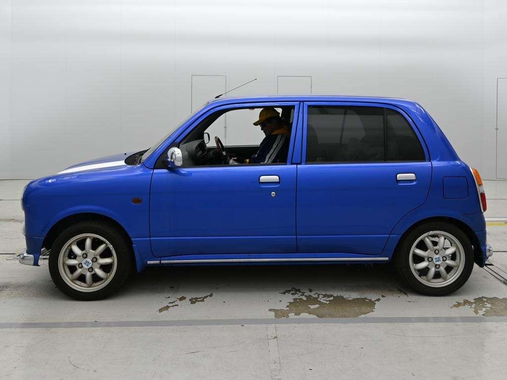 DAIHATSU MIRA GINO