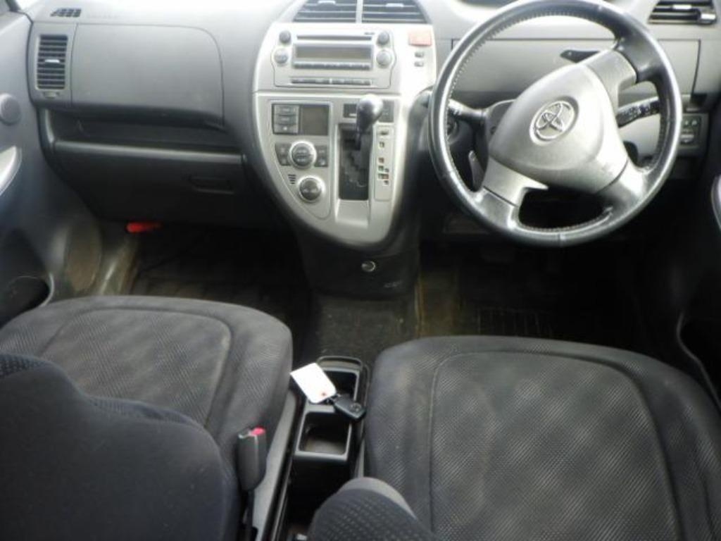 TOYOTA RACTIS