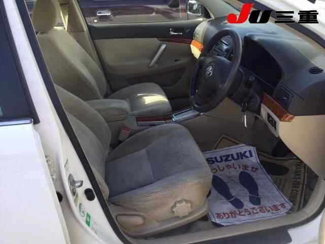 TOYOTA PREMIO