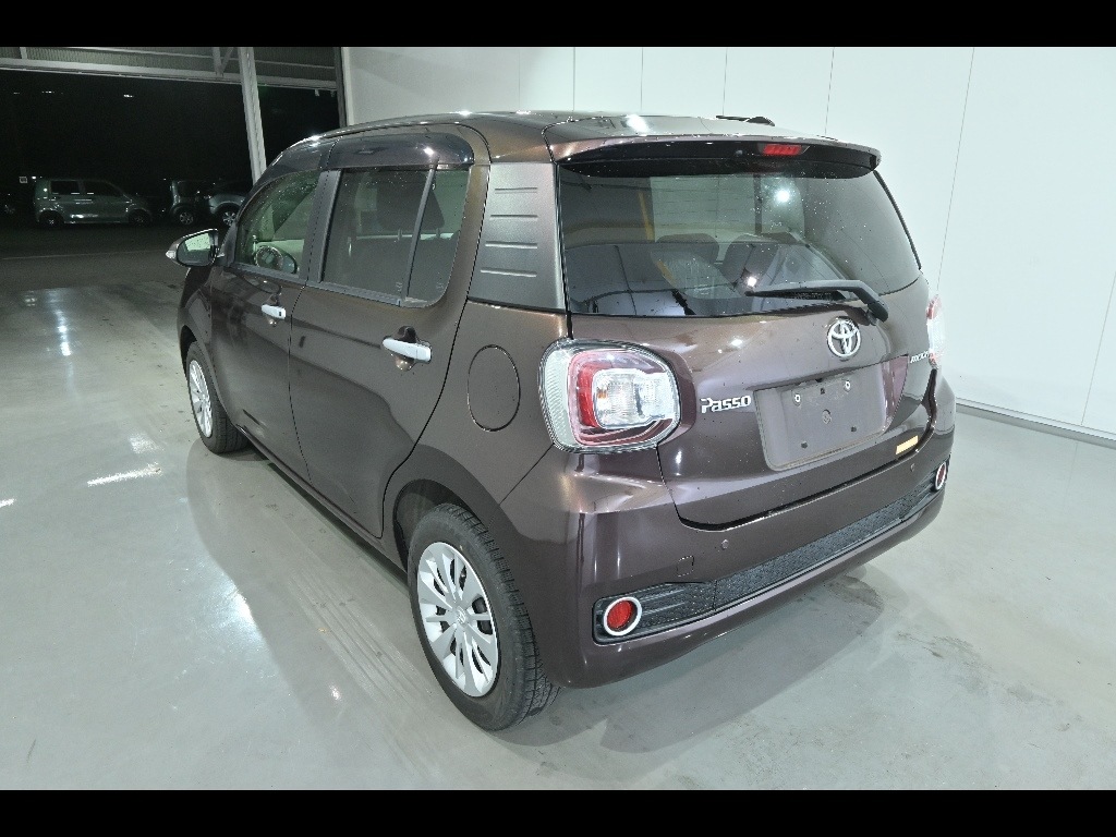 TOYOTA PASSO