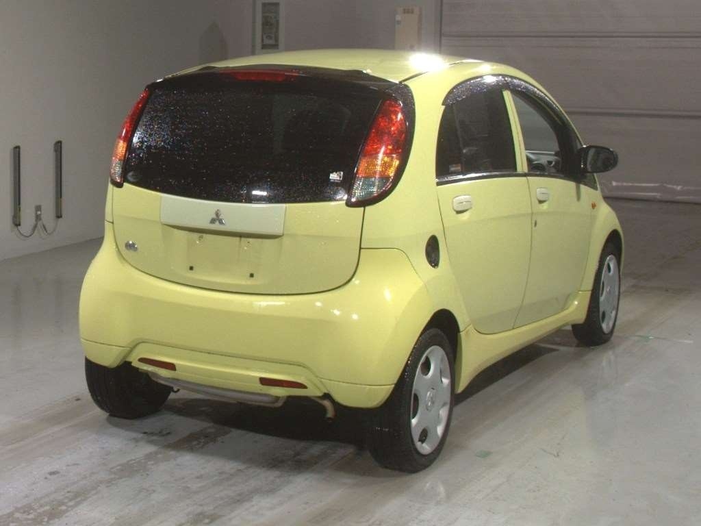 MITSUBISHI I