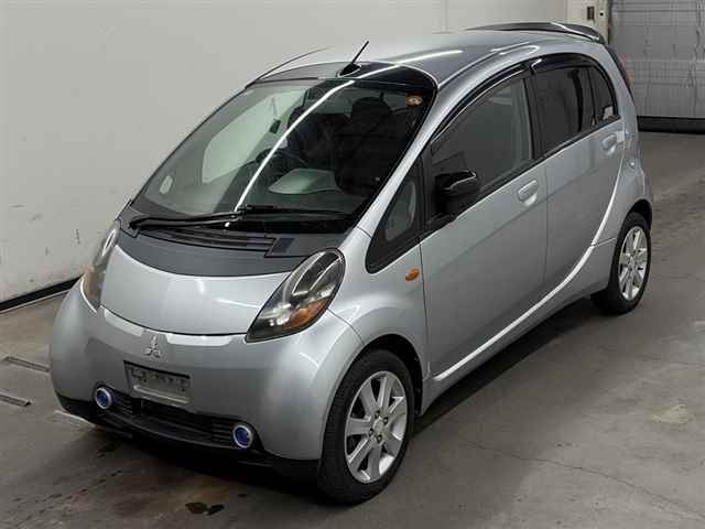 MITSUBISHI I