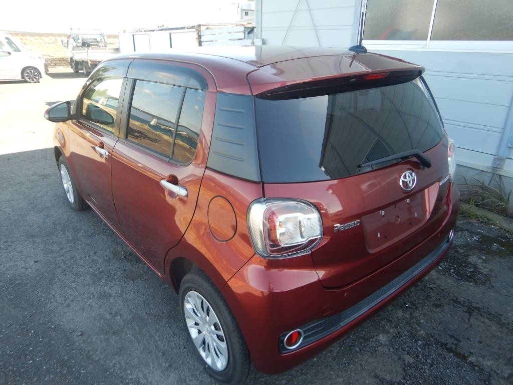 TOYOTA PASSO