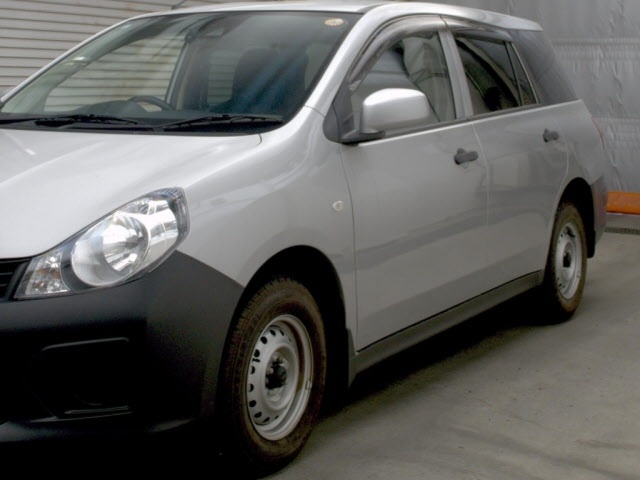 NISSAN AD