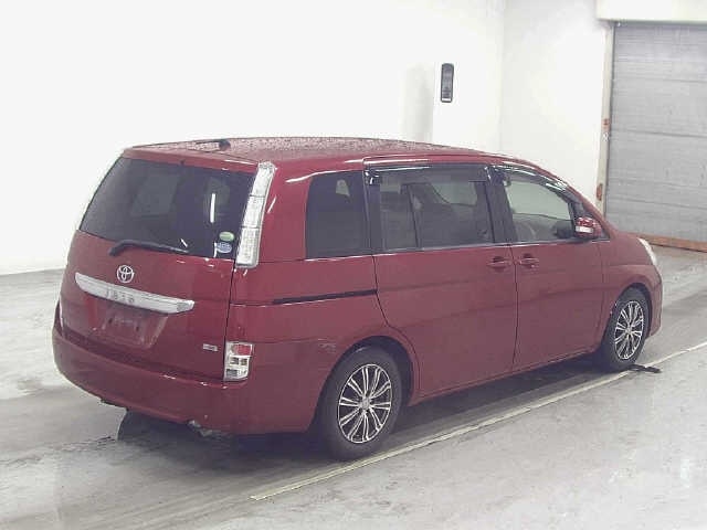 TOYOTA ISIS