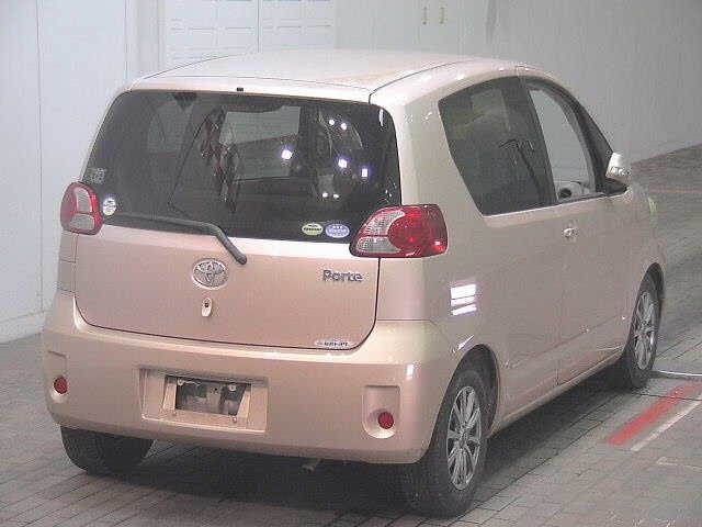 TOYOTA PORTE
