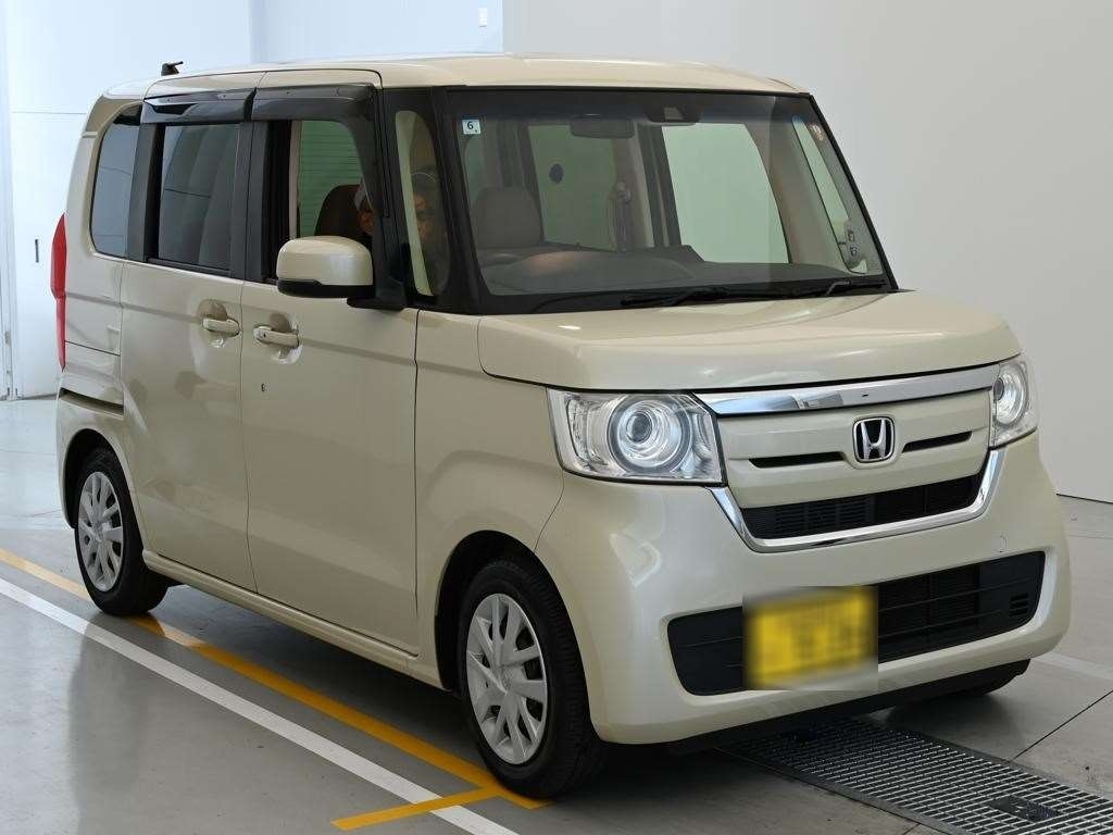 HONDA N-BOX
