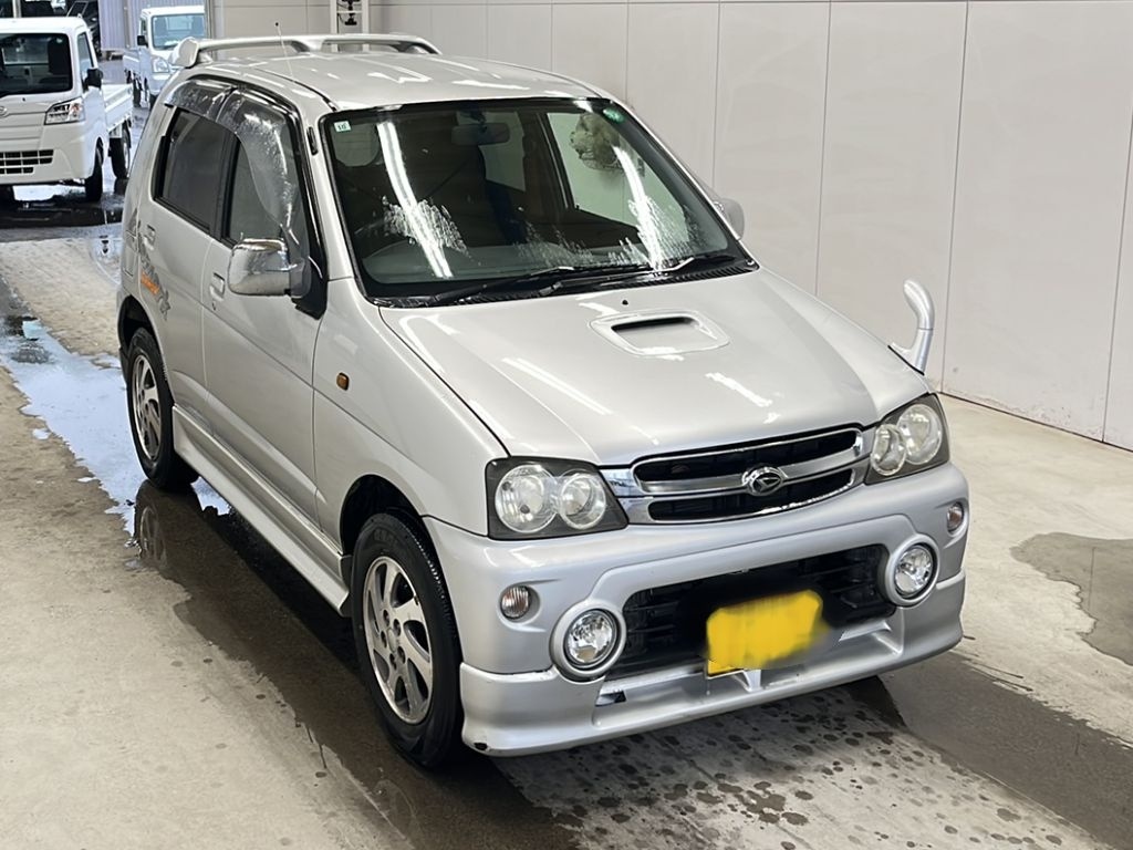 DAIHATSU TERIOS KID