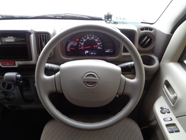NISSAN NV100 CLIPPER