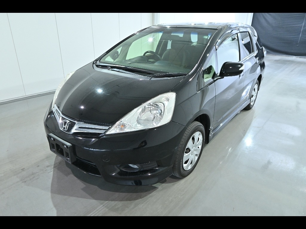 HONDA FIT SHUTTLE