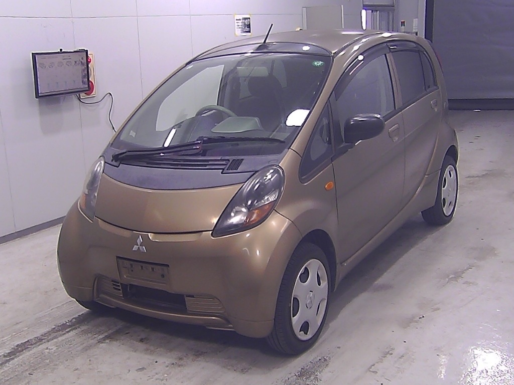 MITSUBISHI I