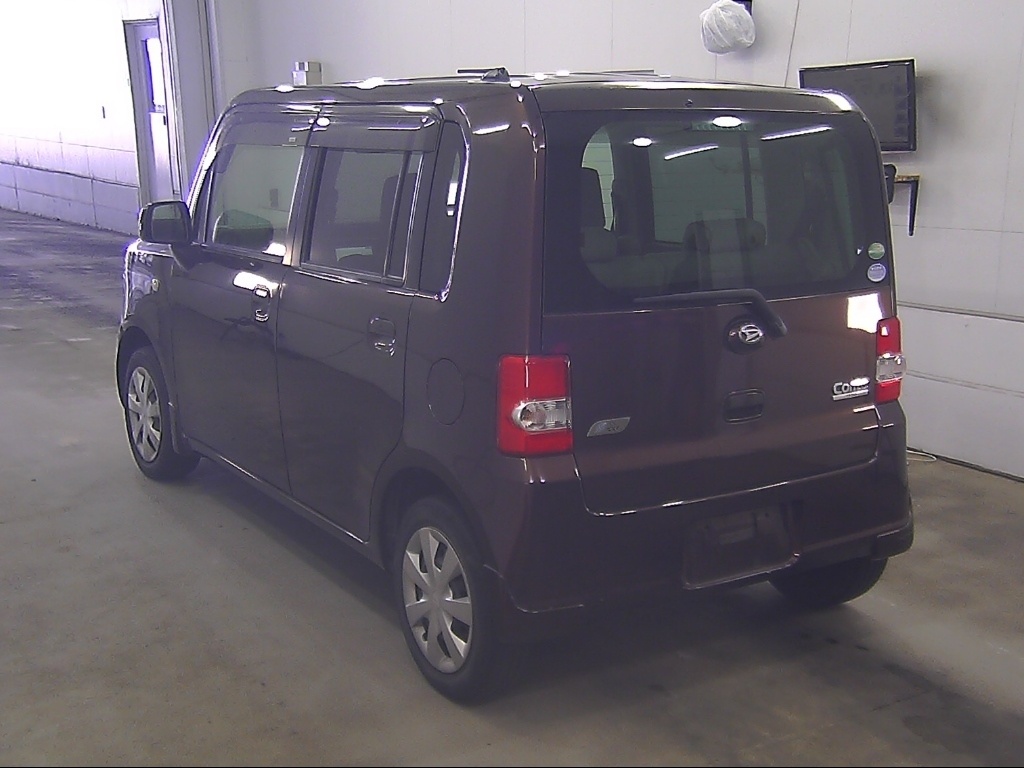 DAIHATSU MOVE CONTE