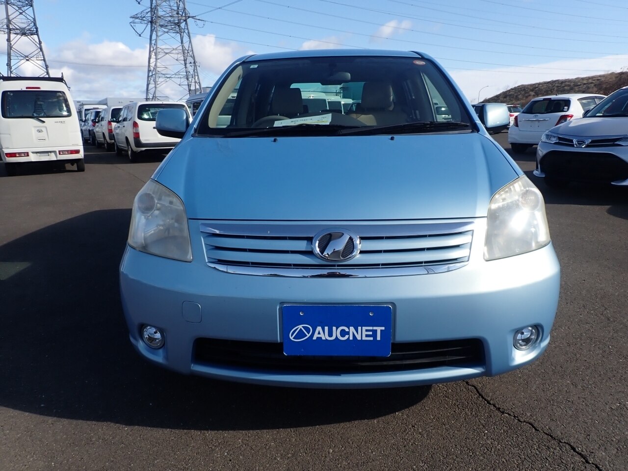 TOYOTA RAUM