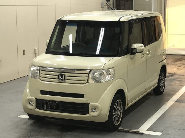 HONDA N-BOX