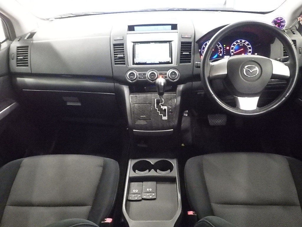 MAZDA MPV
