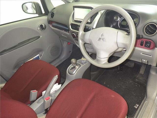 MITSUBISHI I