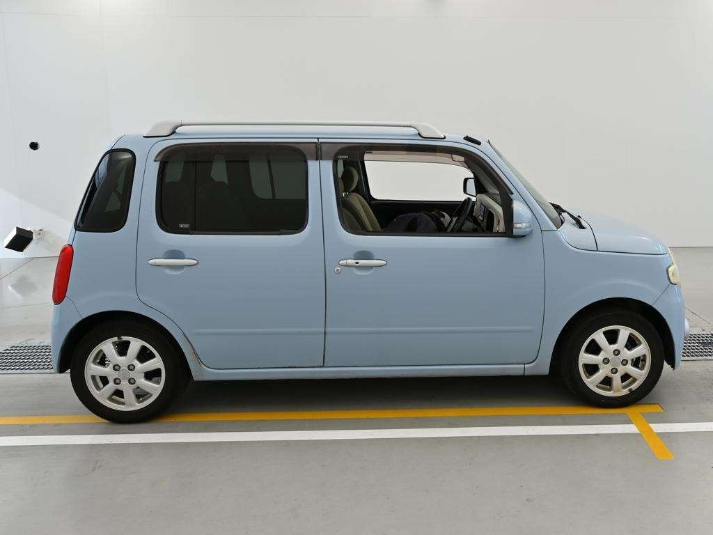DAIHATSU MIRA COCOA